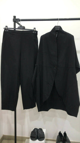 Jacket and pants set