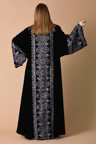 Royal Najafi Bisht