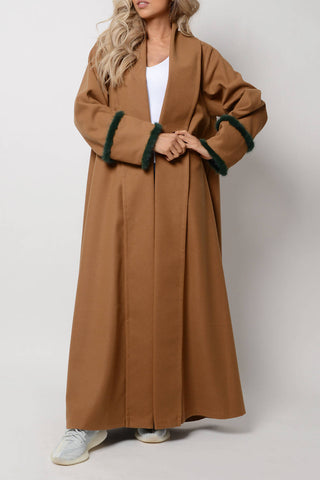 Tan Bisht