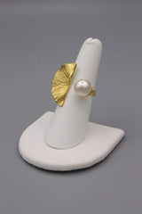 Oyster with Pearl Set Accessory