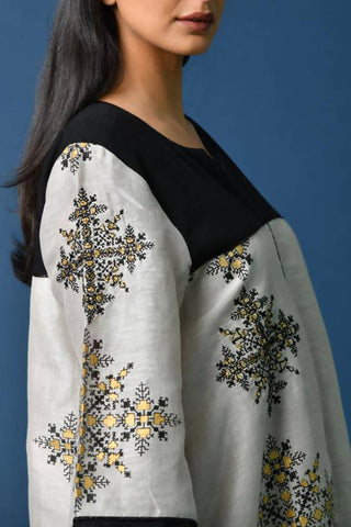 Grey Star Kaftan