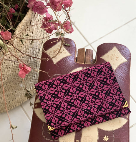 Sadu Hot Pink Clutch